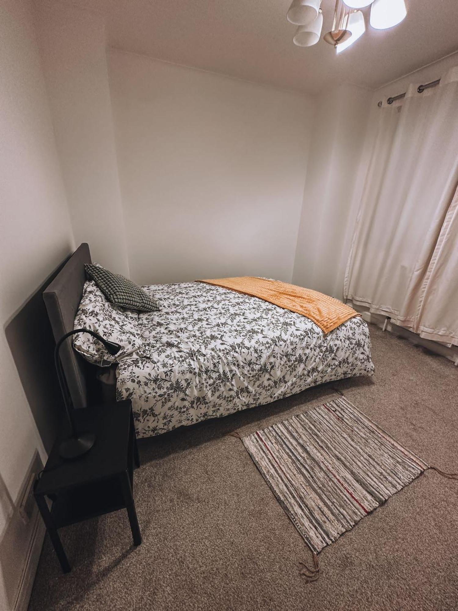 Cosy 2 Bedroom Apartment In Swiss Cottage. London Eksteriør bilde
