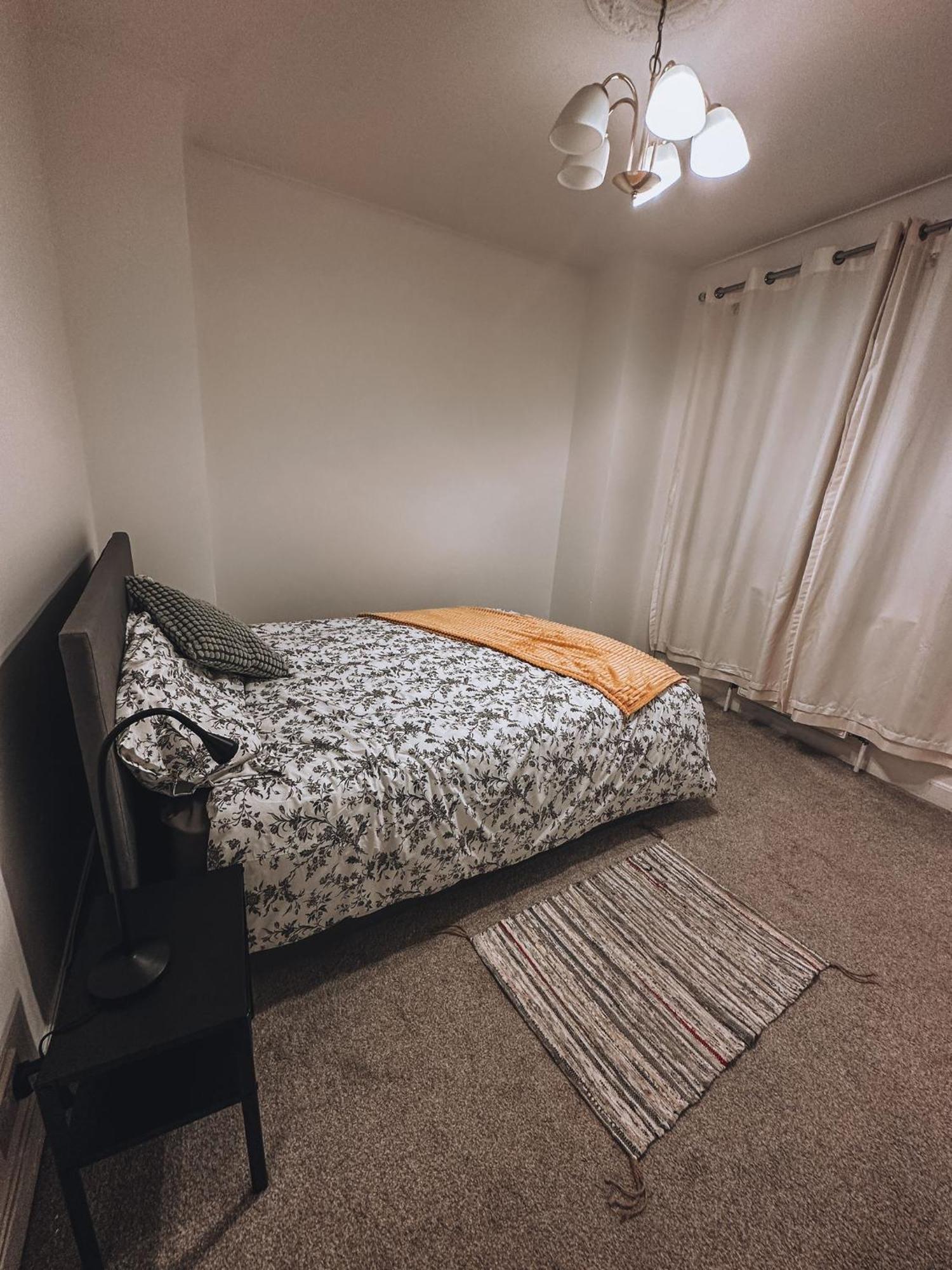 Cosy 2 Bedroom Apartment In Swiss Cottage. London Eksteriør bilde